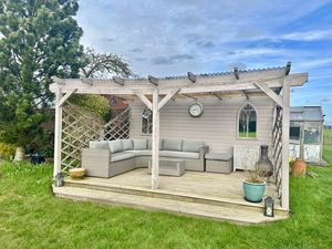 Seating Area- click for photo gallery